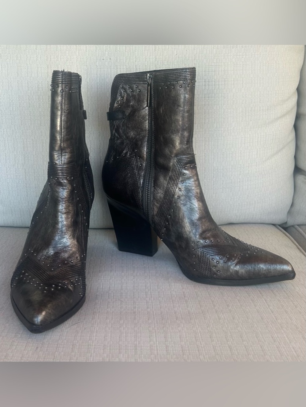 NWOB Donald J. Pliner Vegas Metallic Pointed-Toe Studded Leather Ankle Boots - Picture 5 of 8